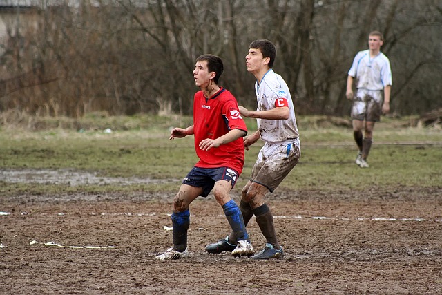 使得他在一 使得他在一